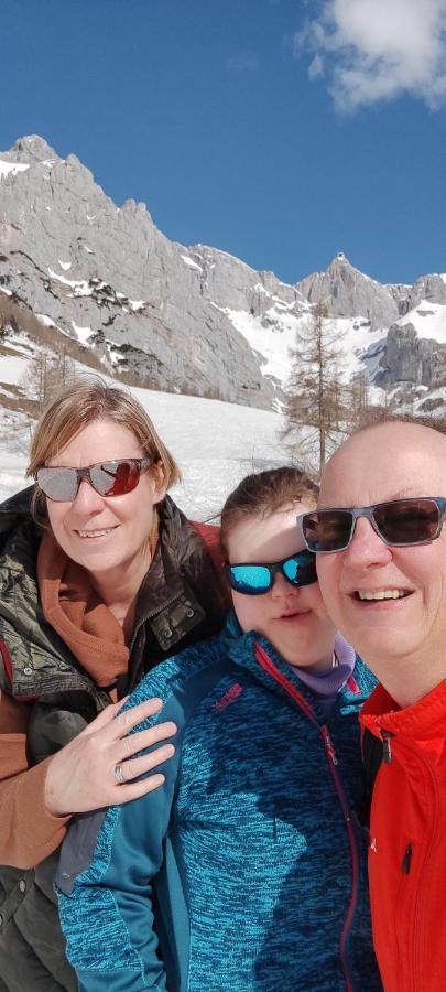 Family Appartment - Dachstein View Ramsau am Dachstein Luaran gambar