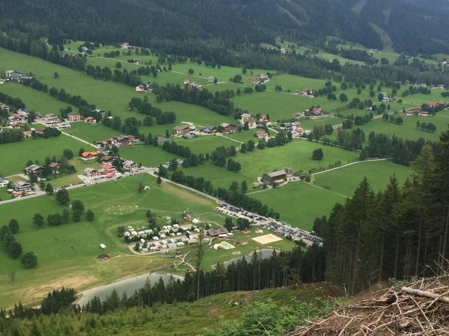 Family Appartment - Dachstein View Ramsau am Dachstein Luaran gambar