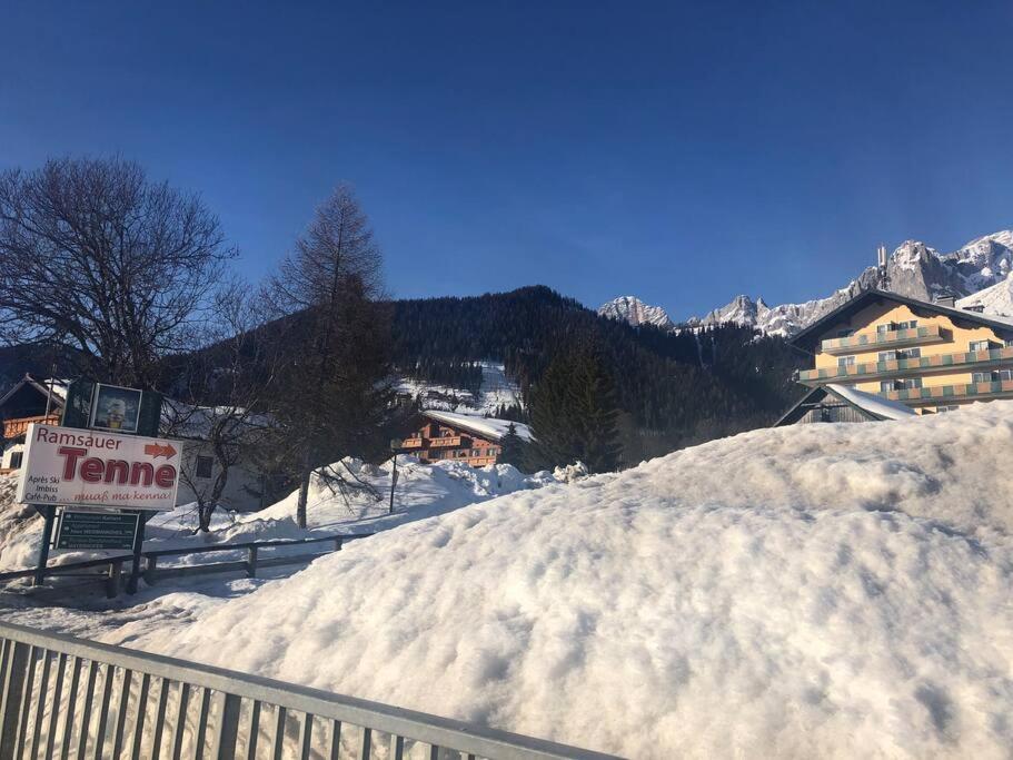Family Appartment - Dachstein View Ramsau am Dachstein Luaran gambar